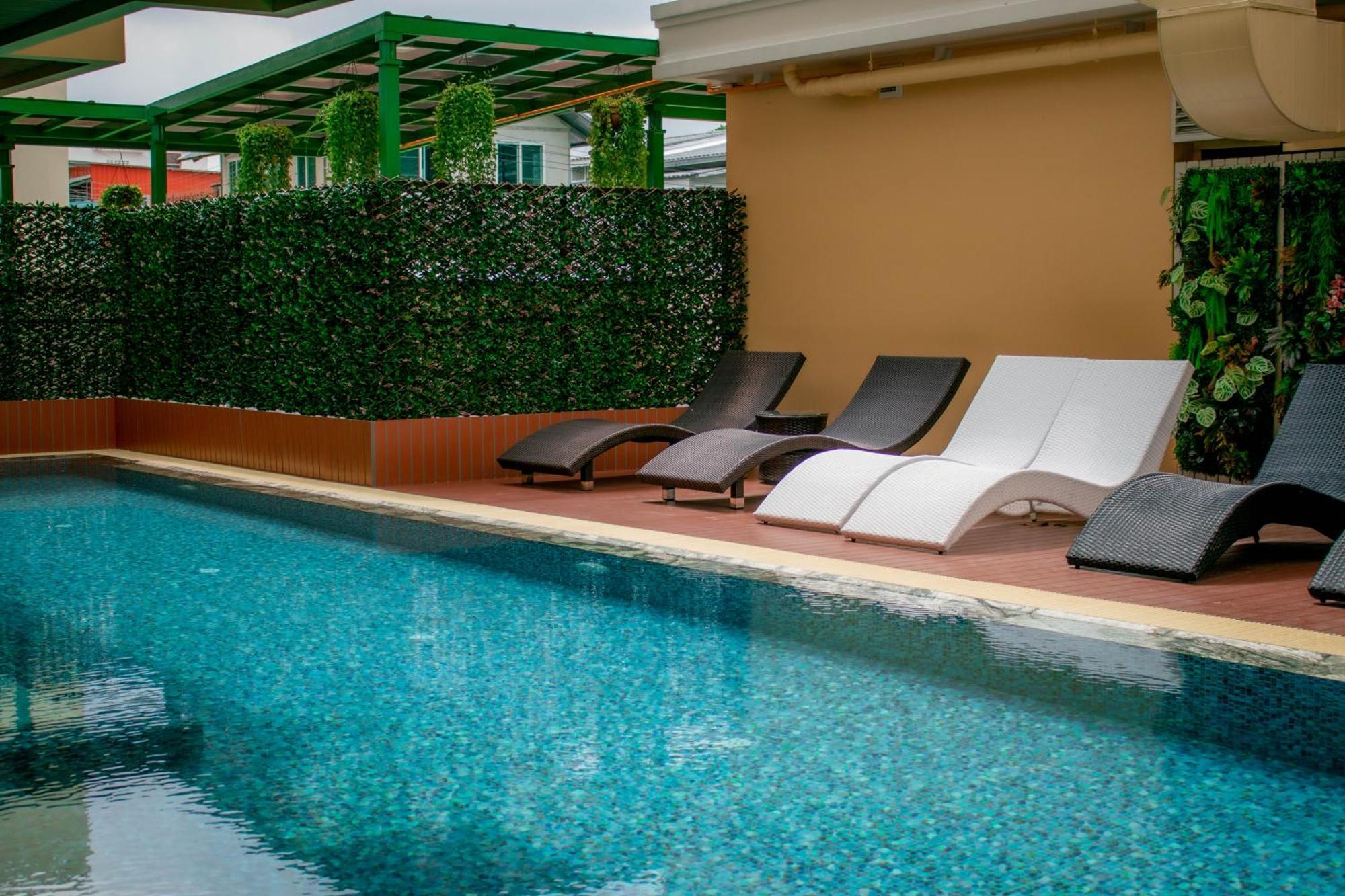 Siri Ratchadamnoen Bangkok Hotel Ngoại thất bức ảnh