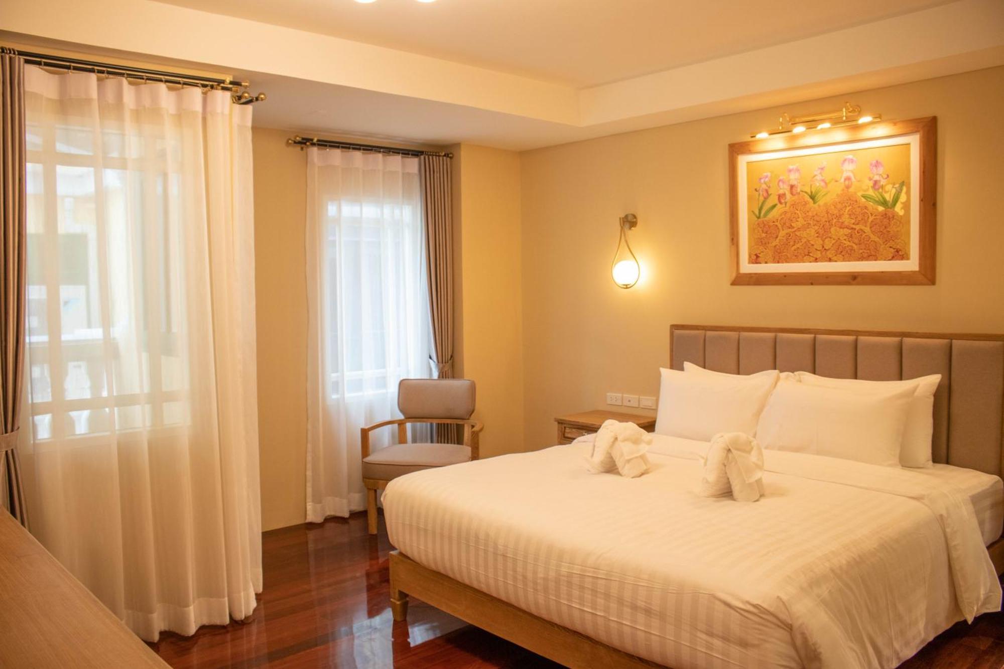 Siri Ratchadamnoen Bangkok Hotel Ngoại thất bức ảnh